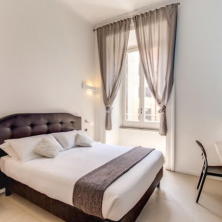 Manin Suites Lt Рим Екстериор снимка